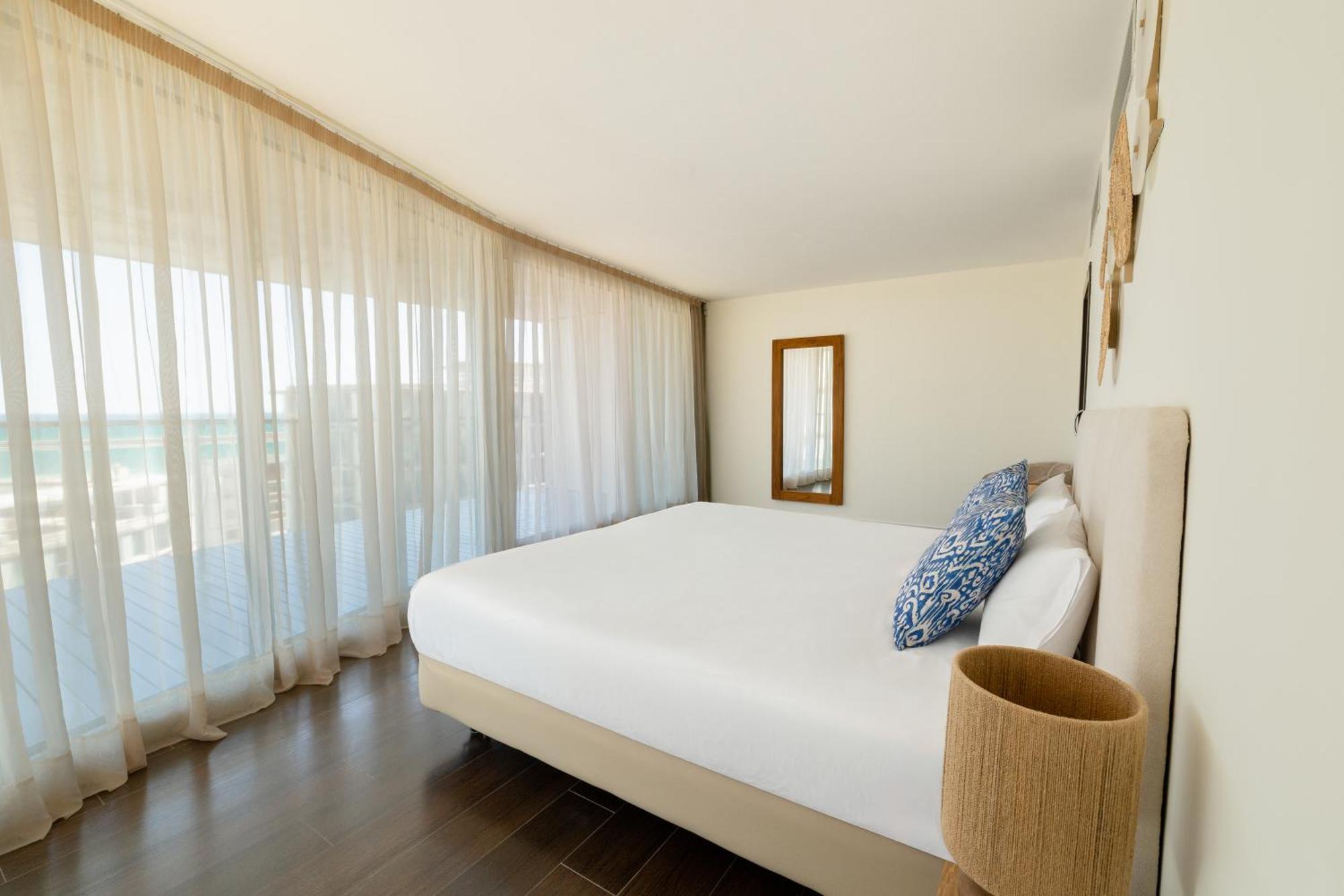 Suite Jacuzzi Terrace