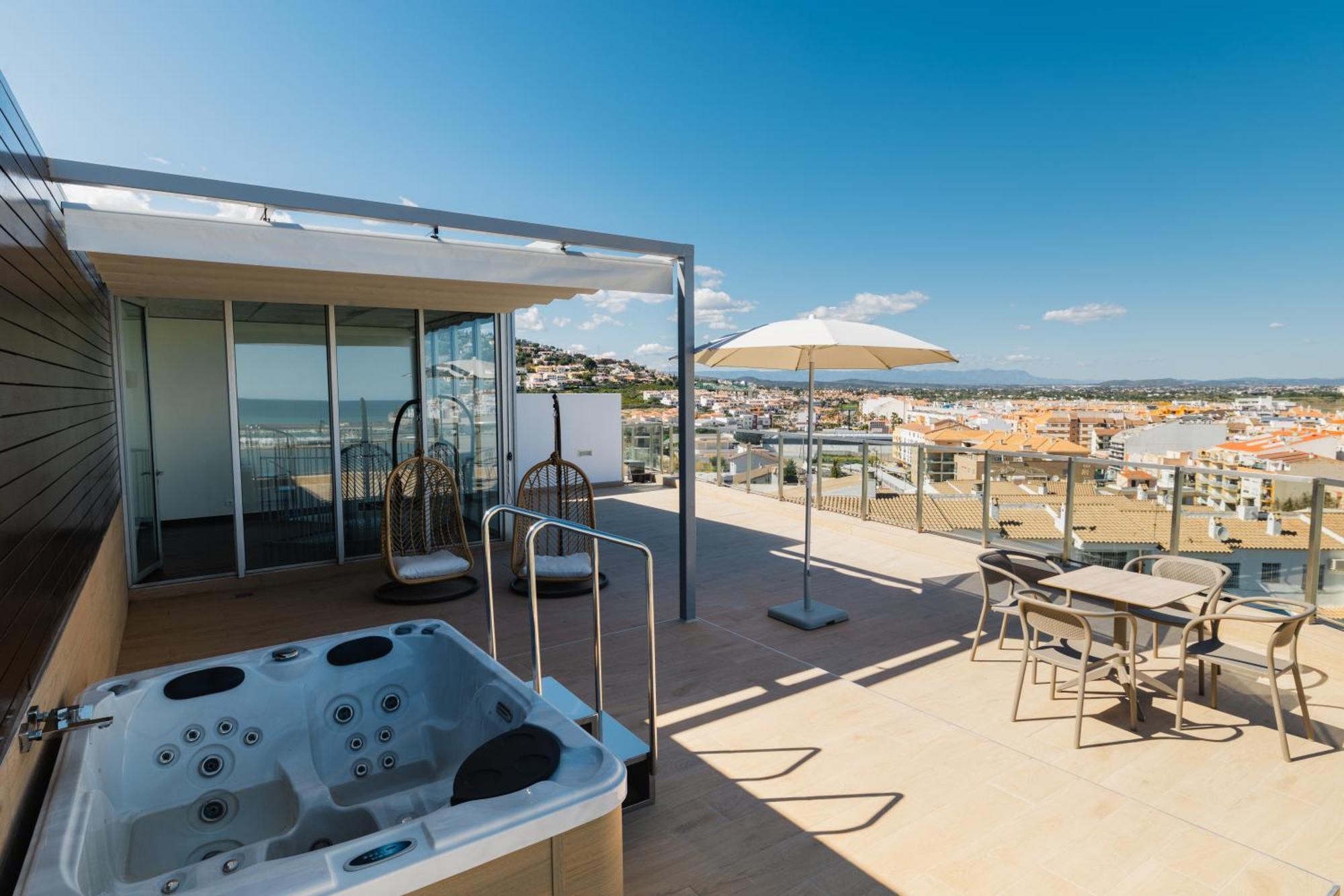 Master Suite Jacuzzi Terrace